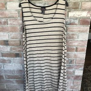 Motherhood Maternity Dress XL Tan & black stripes